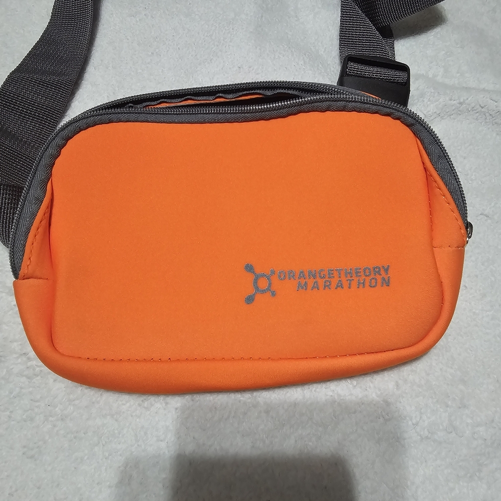 Orange theory Fitness Marathon Orange and Gray Fanny Pack Neoprene